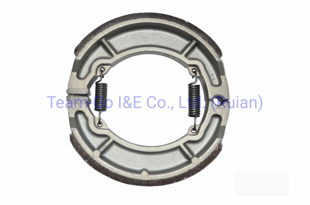 High Quality Brake Shoe for Motorcycle Spare Part Suzuki