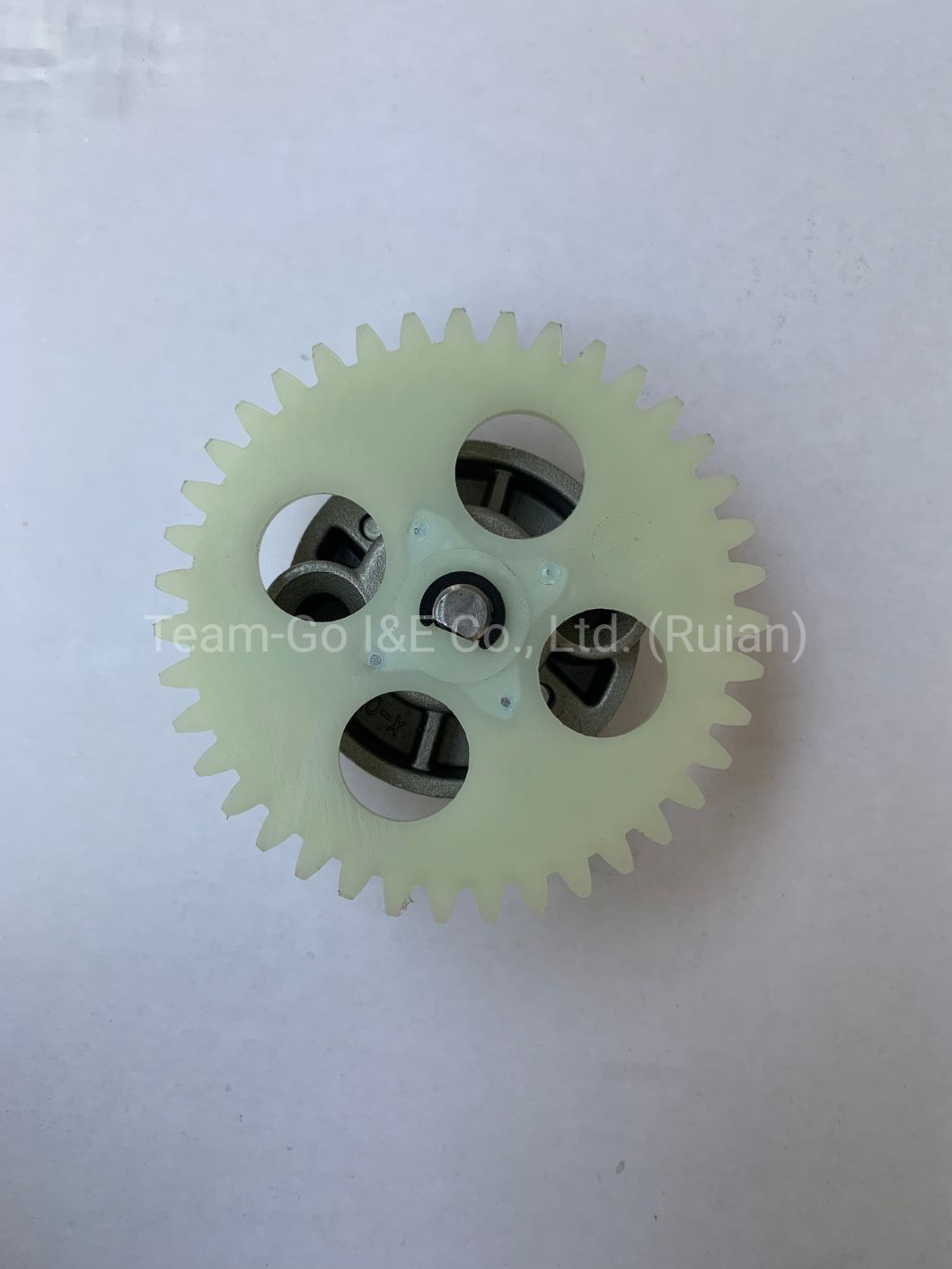 Lubrication Role Oil Pump of Motorcycle Part Cg150